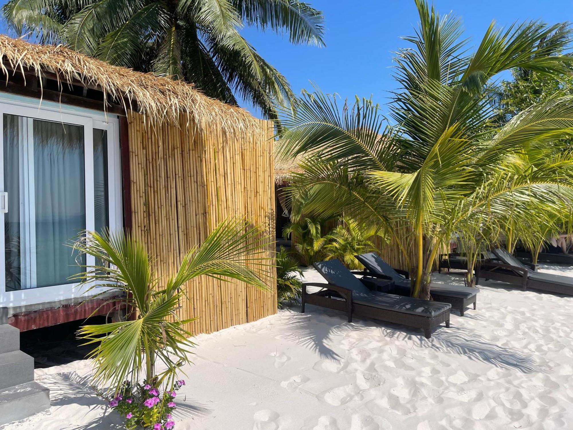 White Sand Ark Resort Sok San Village Eksteriør bilde